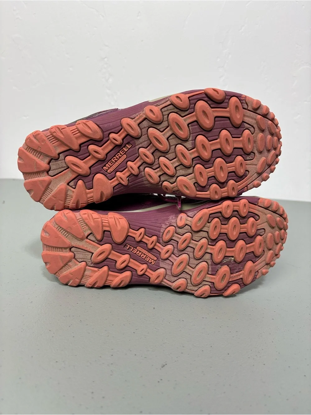 Merrell Kids' Pink Waterproof Hiking Boot Chameleon 7 Size 3.5 Girls Outdoor